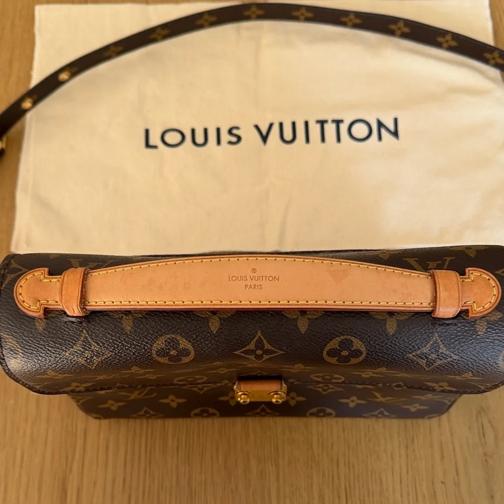 AUTHENTIC Louis Vuitton Pochette Métis MM